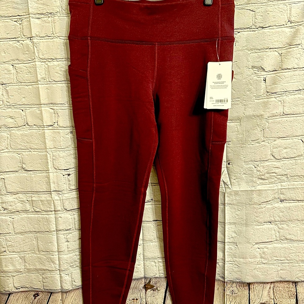 Athleta Altitude Stash Pocket Leggings